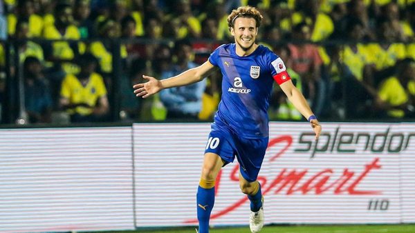 a-world-cup-hero-in-india-reliving-forlans-isl-masterclass.Click to read full article.