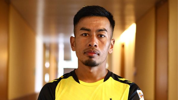 hyderabad-fc-complete-the-signing-of-veteran-defender-reagan-singh-on-loan.Click to read full article.