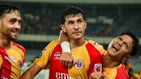 10-man-east-bengal-fight-back-thrice-to-hold-bengaluru-fc.Click to read full article.