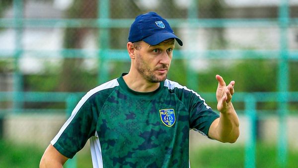 historys-behind-us-its-a-new-game-kerala-blasters-coach-ivan-vukomanovic-on-atk-mohun-bagan-game.Click to read full article.