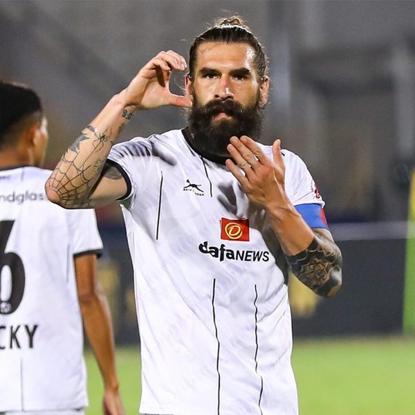 photos-isl-2024-25-matchweek-25-hyderabad-fc-vs-punjab-fc-gmc-balayogi-athletic-stadium-hyderabad.Click to read full article.