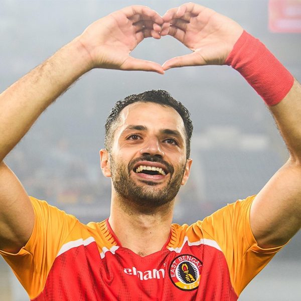 photos-isl-2024-25-mw-13-east-bengal-fc-vs-punjab-fc-vivekananda-yuba-bharati-krirangan-kolkata.Click to read full article.